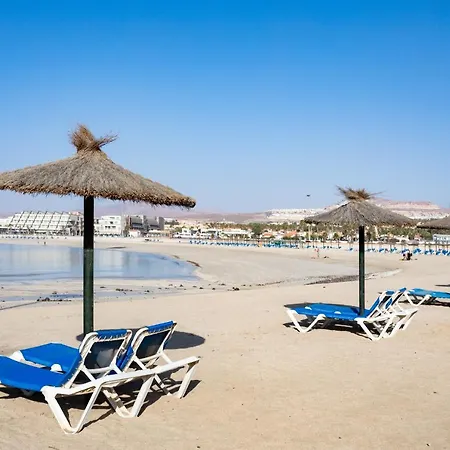 Home2book Amazing Sea Front House